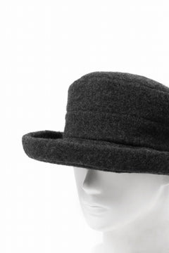 Load image into Gallery viewer, KLASICA CURVE BRIM VOLUME HAT / WOOL x ALPACA PILE (REVERSE PUFF)