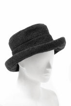 Load image into Gallery viewer, KLASICA CURVE BRIM VOLUME HAT / WOOL x ALPACA PILE (REVERSE PUFF)