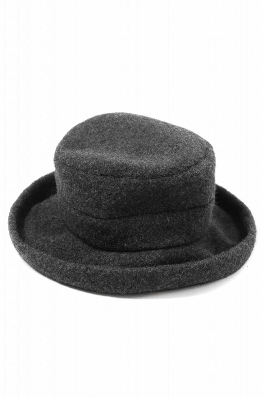 Load image into Gallery viewer, KLASICA CURVE BRIM VOLUME HAT / WOOL x ALPACA PILE (REVERSE PUFF)