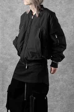 Load image into Gallery viewer, thom/krom FLIGHT BOMBER JACKET / WARM PADDED (BLACK)