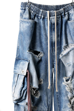 画像をギャラリービューアに読み込む, A.F ARTEFACT EXTREME WIDE CARGO PANTS / FADED AGING & DAMAGE DENIM (VINTAGE BLUE)