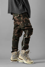 Load image into Gallery viewer, INDEPICT® EASY WAIST CARGO PANTS (CAMO)