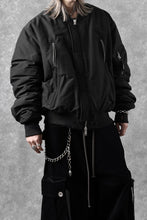 Load image into Gallery viewer, thom/krom FLIGHT BOMBER JACKET / WARM PADDED (BLACK)