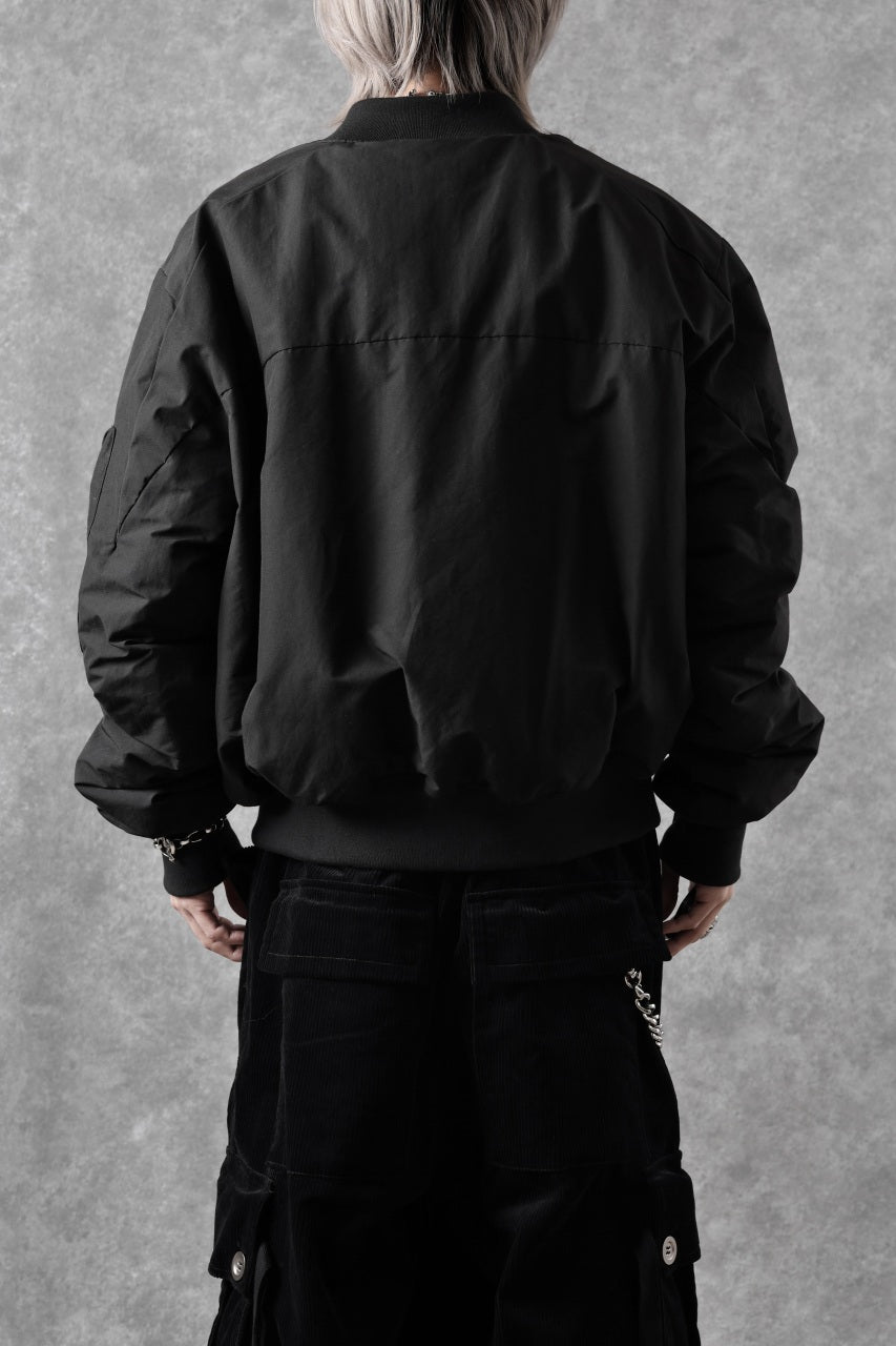 Load image into Gallery viewer, thom/krom FLIGHT BOMBER JACKET / WARM PADDED (BLACK)
