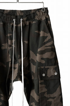 Load image into Gallery viewer, INDEPICT® EASY WAIST CARGO PANTS (CAMO)