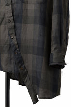 画像をギャラリービューアに読み込む, Aleksandr Manamis Asymmetry Shirt / Organic Linen (CHECKED)