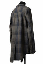 画像をギャラリービューアに読み込む, Aleksandr Manamis Asymmetry Shirt / Organic Linen (CHECKED)