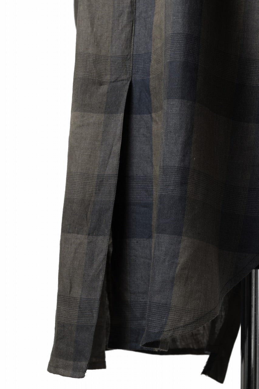 画像をギャラリービューアに読み込む, Aleksandr Manamis Asymmetry Shirt / Organic Linen (CHECKED)
