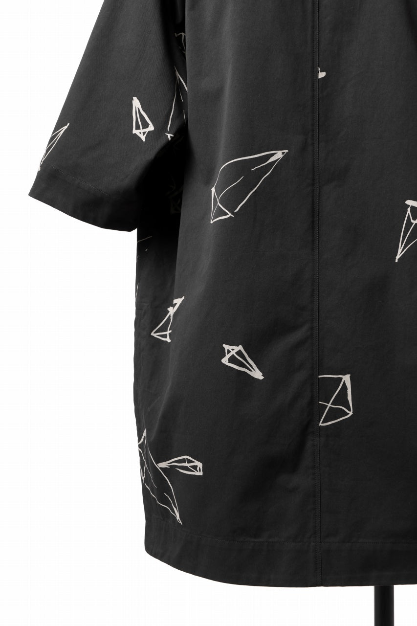 画像をギャラリービューアに読み込む, A.F ARTEFACT PYRA PATTERN PRINT H/S HOODIE SHIRT (BLACK)
