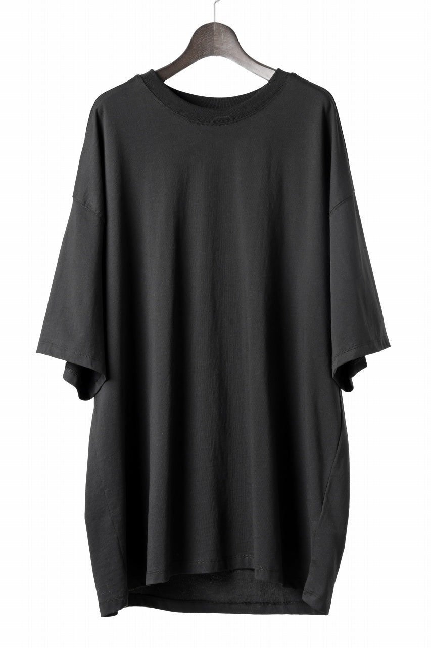 画像をギャラリービューアに読み込む, thom/krom OVERSIZED BACK SLASH EMBROIDERY SHORT SLEEVE TEE / COTTON JERSEY (BLACK)