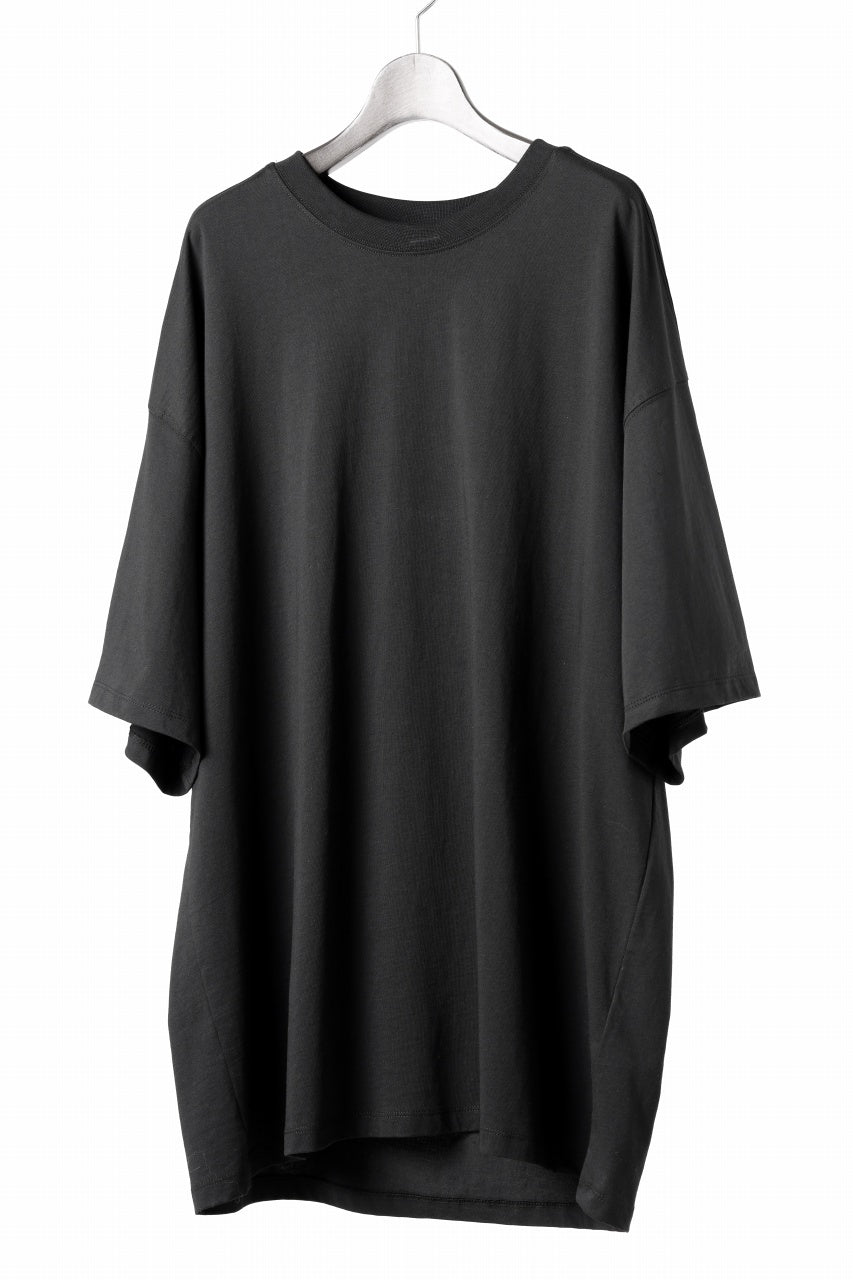 画像をギャラリービューアに読み込む, thom/krom OVERSIZED BACK SLASH EMBROIDERY SHORT SLEEVE TEE / COTTON JERSEY (BLACK)