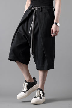 画像をギャラリービューアに読み込む, A.F ARTEFACT ZIP FOLDING TUCK SHORTS / COTTON-LINEN TWILL (BLACK)
