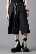 画像をギャラリービューアに読み込む, A.F ARTEFACT ZIP FOLDING TUCK SHORTS / COTTON-LINEN TWILL (BLACK)