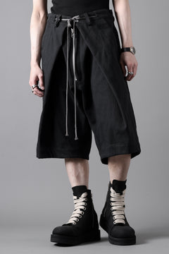 画像をギャラリービューアに読み込む, A.F ARTEFACT ZIP FOLDING TUCK SHORTS / COTTON-LINEN TWILL (BLACK)