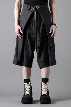 画像をギャラリービューアに読み込む, A.F ARTEFACT ZIP FOLDING TUCK SHORTS / PAISLEY JACQUARD (BLACK)