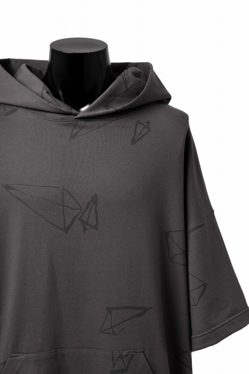 画像をギャラリービューアに読み込む, A.F ARTEFACT PYRA PATTERN PRINT SWEAT HOODIE SHORT SLEEVE (GREY)