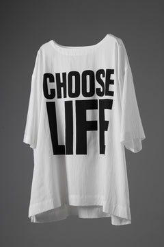 画像をギャラリービューアに読み込む, KATHARINE HAMNETT FABRIC SLOGAN TEE / CHOOSE LIFE (WHITE)