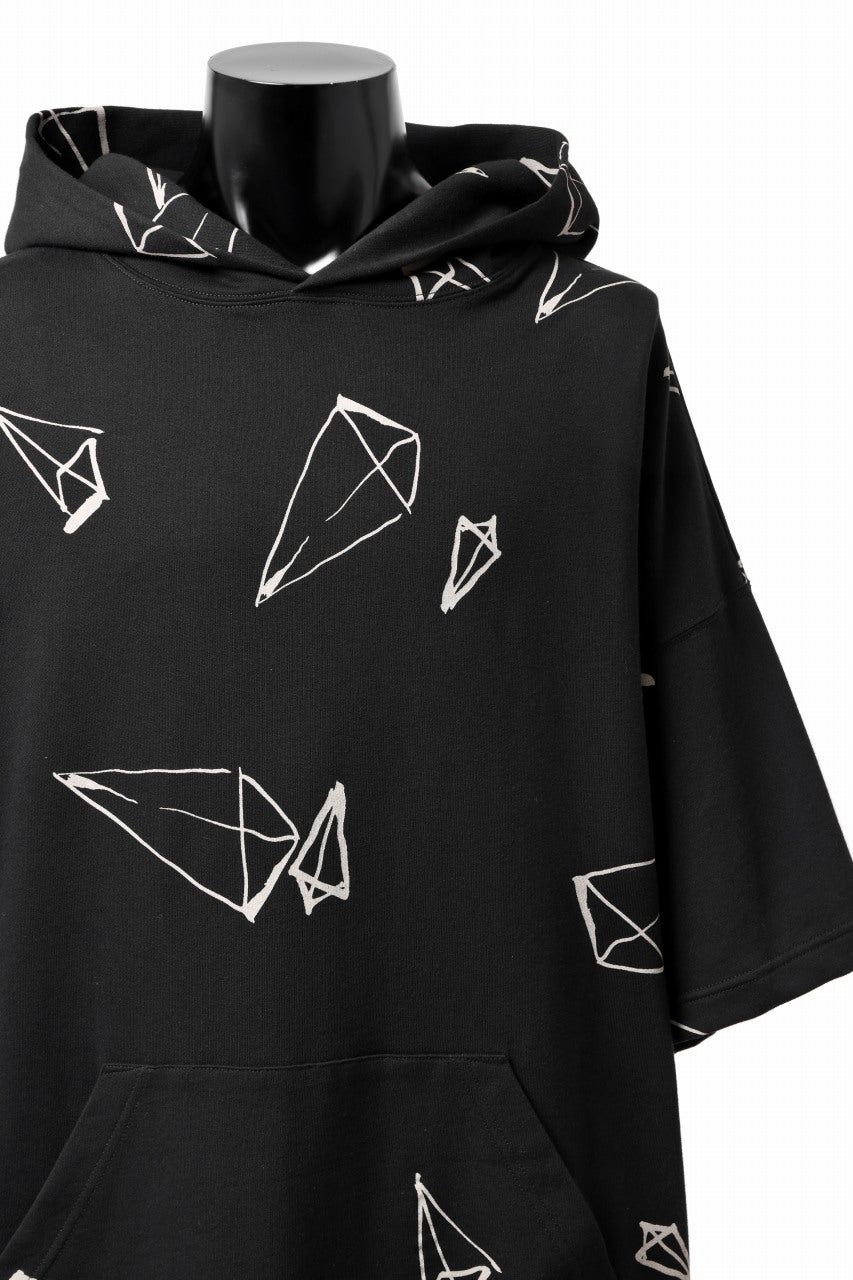 画像をギャラリービューアに読み込む, A.F ARTEFACT PYRA PATTERN PRINT SWEAT HOODIE SHORT SLEEVE (BLACK)