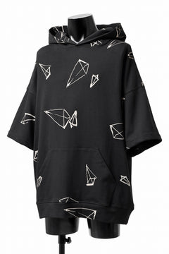 画像をギャラリービューアに読み込む, A.F ARTEFACT PYRA PATTERN PRINT SWEAT HOODIE SHORT SLEEVE (BLACK)