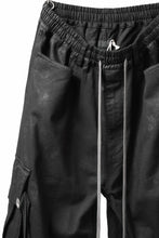 画像をギャラリービューアに読み込む, A.F ARTEFACT EXTREME WIDE CARGO PANTS / COATING TWILL (BLACK)