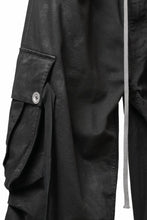 画像をギャラリービューアに読み込む, A.F ARTEFACT EXTREME WIDE CARGO PANTS / COATING TWILL (BLACK)