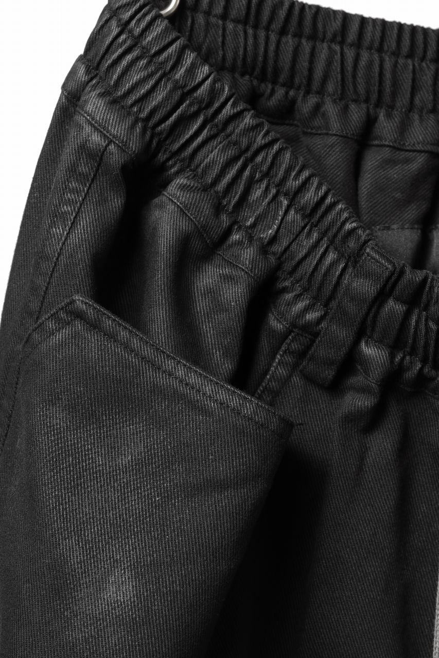 A.F ARTEFACT EXTREME WIDE CARGO PANTS / COATING TWILL (BLACK)
