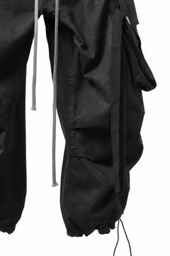 画像をギャラリービューアに読み込む, A.F ARTEFACT EXTREME WIDE CARGO PANTS / COATING TWILL (BLACK)