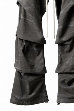 画像をギャラリービューアに読み込む, A.F ARTEFACT TUCK VOLUME BAGGY PANTS / VINTAGE DYED (KHAKI)