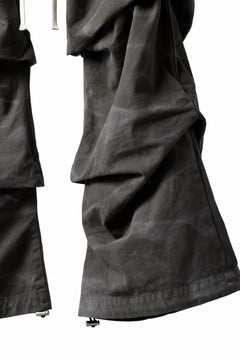 画像をギャラリービューアに読み込む, A.F ARTEFACT TUCK VOLUME BAGGY PANTS / VINTAGE DYED (KHAKI)
