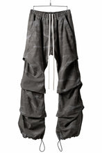 画像をギャラリービューアに読み込む, A.F ARTEFACT TUCK VOLUME BAGGY PANTS / VINTAGE DYED (KHAKI)