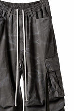 画像をギャラリービューアに読み込む, A.F ARTEFACT EXTREME WIDE CARGO PANTS / VINTAGE DYED (KHAKI)