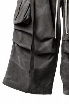 画像をギャラリービューアに読み込む, A.F ARTEFACT EXTREME WIDE CARGO PANTS / VINTAGE DYED (KHAKI)