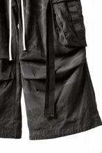 画像をギャラリービューアに読み込む, A.F ARTEFACT EXTREME WIDE CARGO PANTS / VINTAGE DYED (KHAKI)