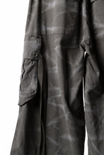 画像をギャラリービューアに読み込む, A.F ARTEFACT EXTREME WIDE CARGO PANTS / VINTAGE DYED (KHAKI)