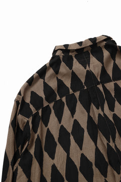 画像をギャラリービューアに読み込む, Aleksandr Manamis exclusive HARLEQUIN SHORT COLLAR REGULAR SHIRT (HARLEQUIN)