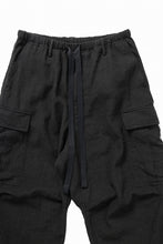 Load image into Gallery viewer, sus-sous exclusive military cargo pants / natural linen & wool (LIGHT BLACK)