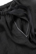 Load image into Gallery viewer, sus-sous exclusive military cargo pants / natural linen & wool (LIGHT BLACK)