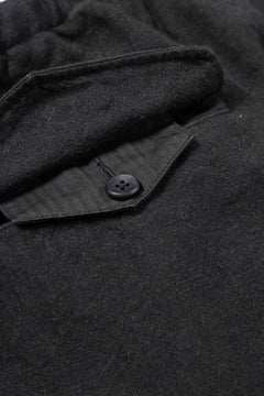 Load image into Gallery viewer, sus-sous exclusive military cargo pants / natural linen & wool (LIGHT BLACK)