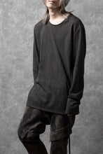 Load image into Gallery viewer, black crow x LOOM exclusive long sleeve tops / sumi dyed arthur cotton jersey (carbon)