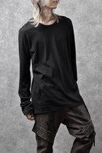 Load image into Gallery viewer, black crow x LOOM exclusive long sleeve tops / suvin cotton jersey (black)