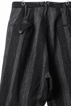 画像をギャラリービューアに読み込む, KLASICA GALWAY - Rt CUT OFF BOLD STRAIGHT TROUSERS / IRREGULAR STRIPED ROUGH TWEED (BLACK)