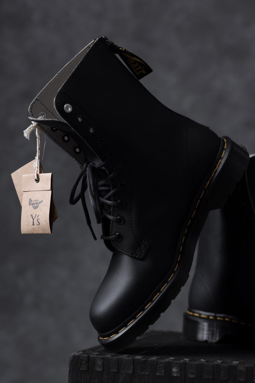 画像をギャラリービューアに読み込む, Y's x Dr. Martens 10-EYES BACK ZIP BOOTS 1490 / SMOOTH COWHIDE (BLACK)
