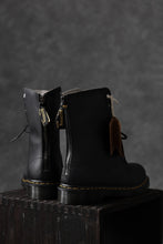 画像をギャラリービューアに読み込む, Y's x Dr. Martens 10-EYES BACK ZIP BOOTS 1490 / SMOOTH COWHIDE (BLACK)