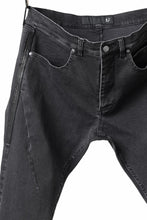 画像をギャラリービューアに読み込む, A.F ARTEFACT RELAXED SKINNY DENIM PANTS (BLACK)