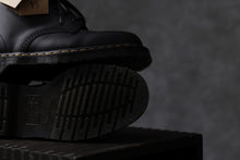 画像をギャラリービューアに読み込む, Y's x Dr. Martens 10-EYES BACK ZIP BOOTS 1490 / SMOOTH COWHIDE (BLACK)