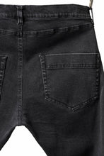 画像をギャラリービューアに読み込む, A.F ARTEFACT RELAXED SKINNY DENIM PANTS (BLACK)