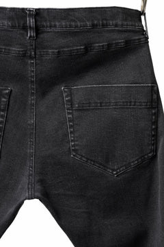 画像をギャラリービューアに読み込む, A.F ARTEFACT RELAXED SKINNY DENIM PANTS (BLACK)