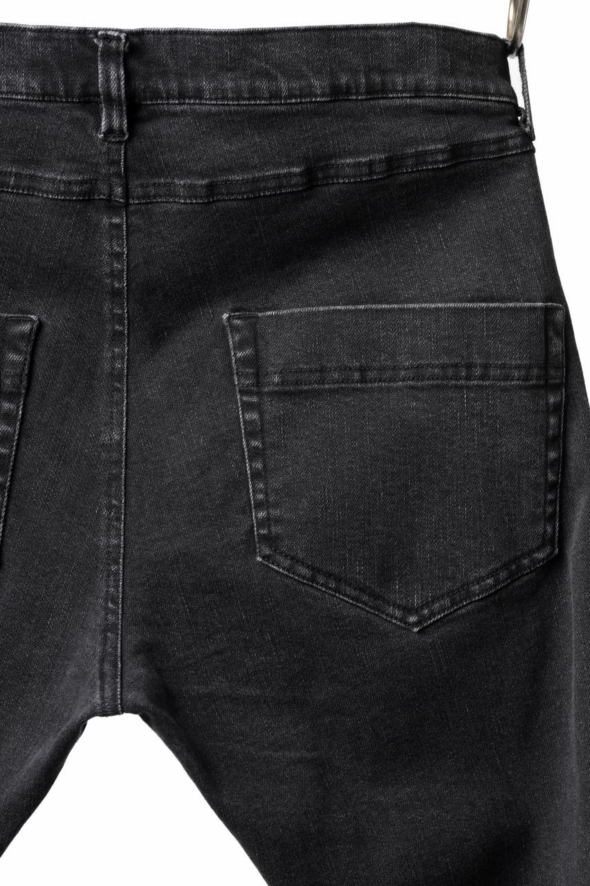 画像をギャラリービューアに読み込む, A.F ARTEFACT RELAXED SKINNY DENIM PANTS (BLACK)
