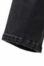 画像をギャラリービューアに読み込む, A.F ARTEFACT RELAXED SKINNY DENIM PANTS (BLACK)