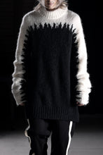 Load image into Gallery viewer, thom/krom MOCK NECK KNIT PULLOVER / ALPACA WOOL (WHITE x BLACK)